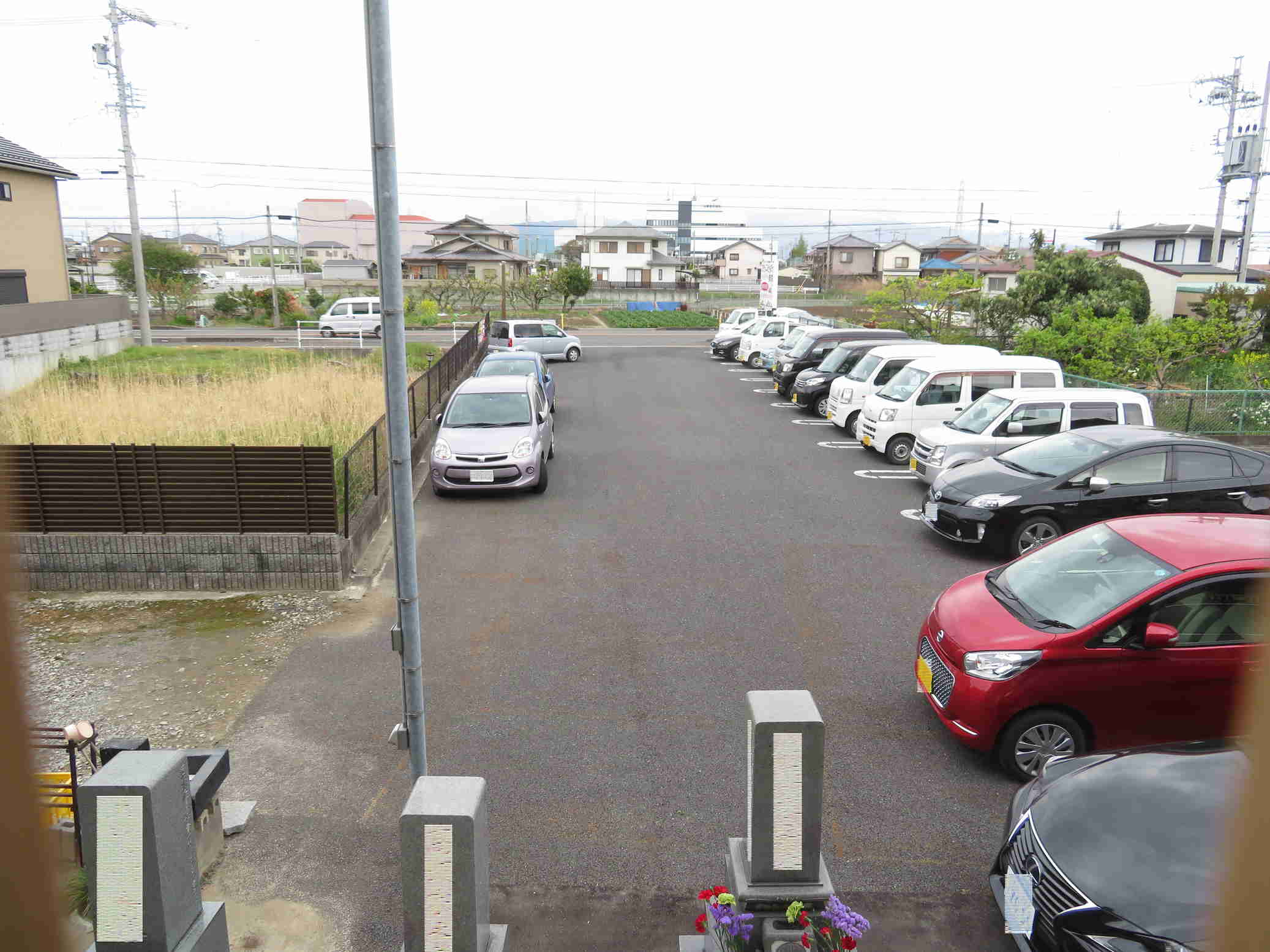 愛知県愛西市稲葉町西光寺の西側駐車場